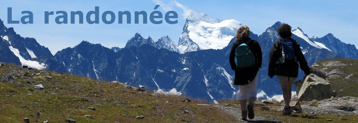 La barre des Ecrins vu du col du Chardonnet lors d'une randonn&eacute;e.