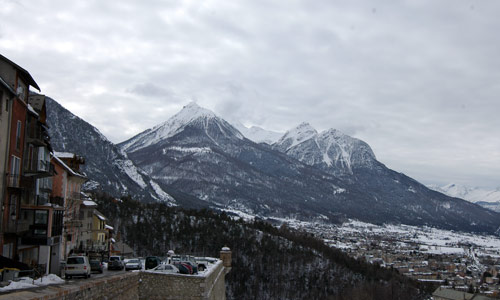Le Pic du Mélézin (2680m) au dessus de Briançon.
