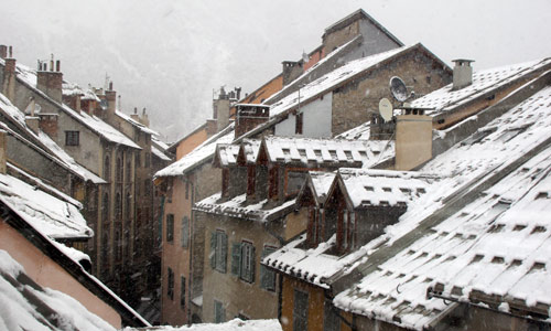 Les toits de la Cité Vauban à Briançon.