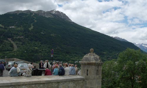 Le Prorel au dessus de la Cité Vauban à Briançon.