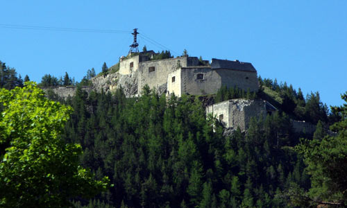 Le fort du Randouillet au dessus de Briançon.