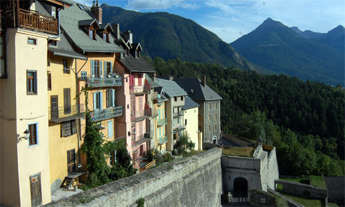 Les remparts de la cité Vauban de Briançon.