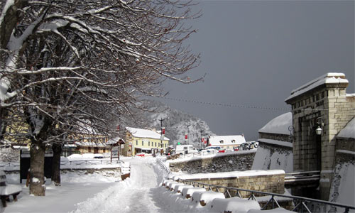 La porte de Pignerol à l'entrée de la cité Vauban à Briançon.