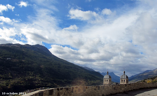 les remparts de la cité Vauban.à Briançon.