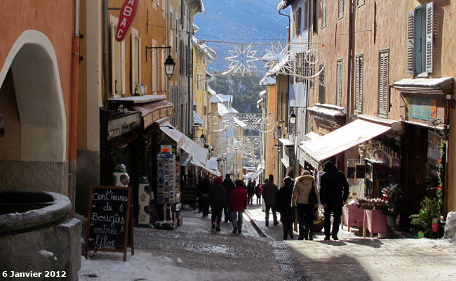 La gargouille dans la cité Vauban à Briançon.