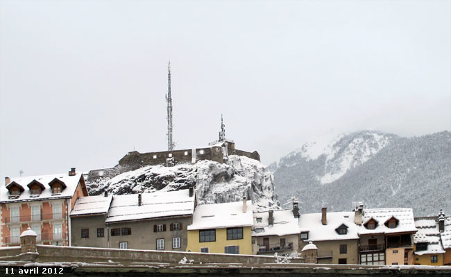 La Cité Vauban sous la neige à Briançon.