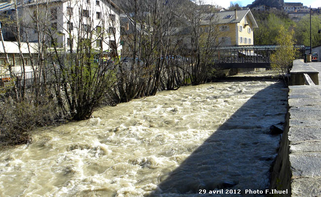 La Durance à Briançon.