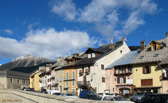 Avenue Vauban à Briançon.