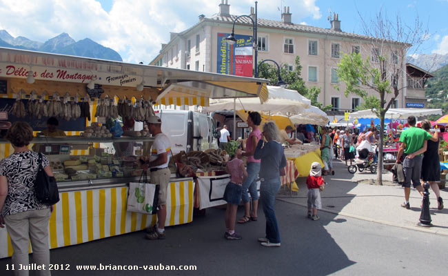 Le marché à Briançon.