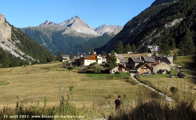 Les Granges de la Vallée Etroite.