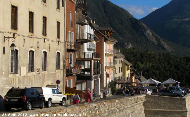 L' avenue Vauban à Briançon.