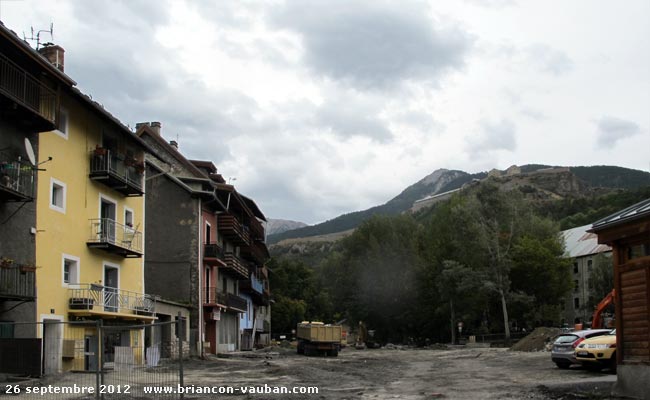 Réfection de la place Gallice Bey à Briançon.