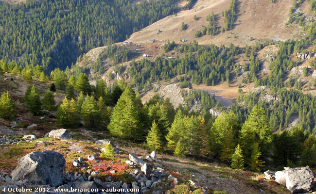 Le hameau de l' Argentière Chapp dans la haute vallée de la Clarée.