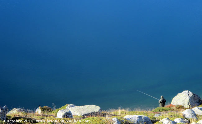 Le lac Laramon (2359 m)