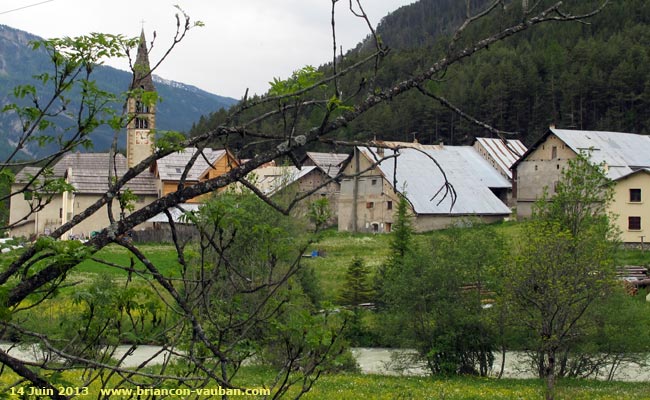 Val-des-Prés dans la vallée de la Clarée