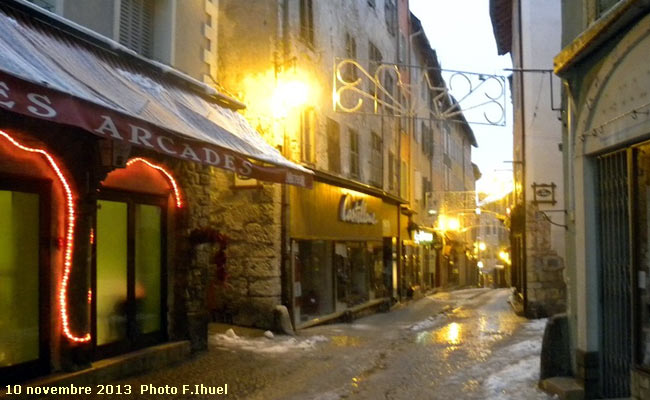 La gargouille dans la cité Vauban à Briançon.