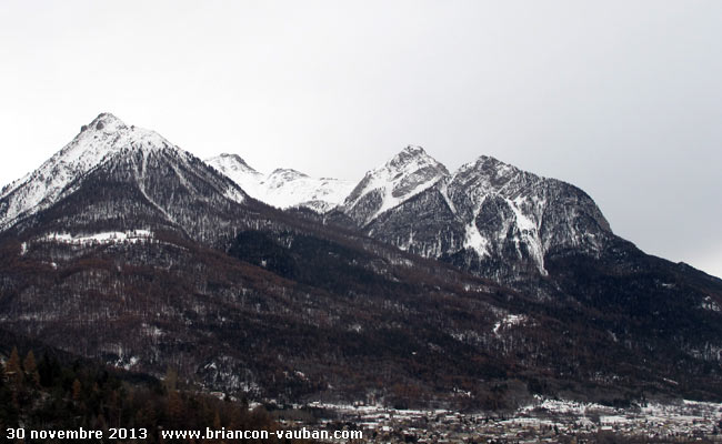 Le pic du Mélézin au dessus de Briançon.