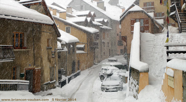 Rue Hautes de Castres à Briançon.