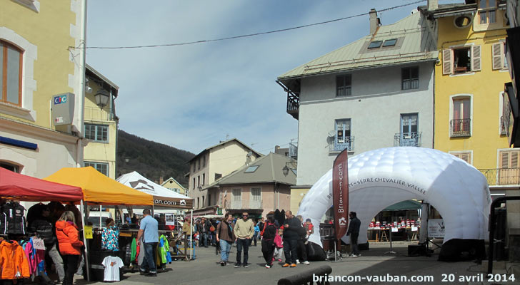Rue Centrale à Briançon.