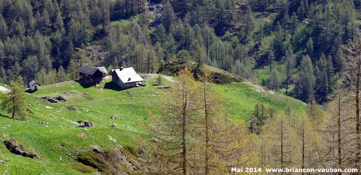 Chalets du Queyrellin