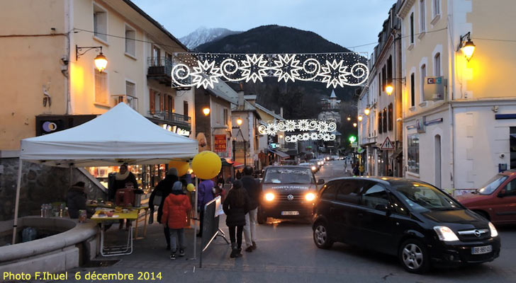 La rue Centrale à Briançon.