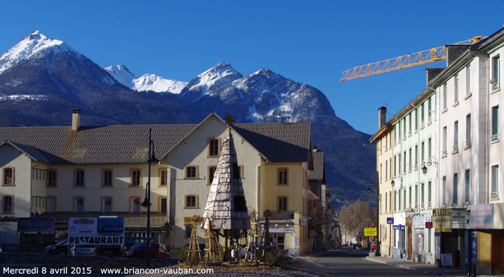 Le rond point du Queyras