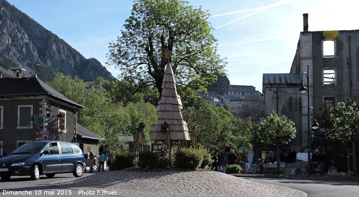 Rond-Point du Queyras à Briançon.