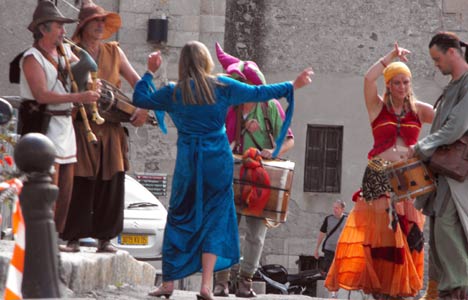 Musiciens dans la Cité historique Vauban à Briançon