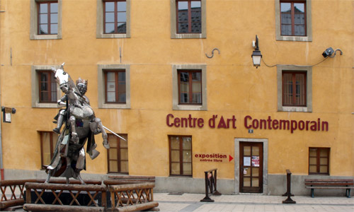 La place d'Armes dans la Cité Vauban d Briançon.