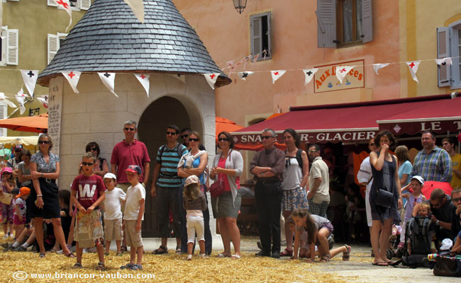 la place d'Armes à Briançon. 