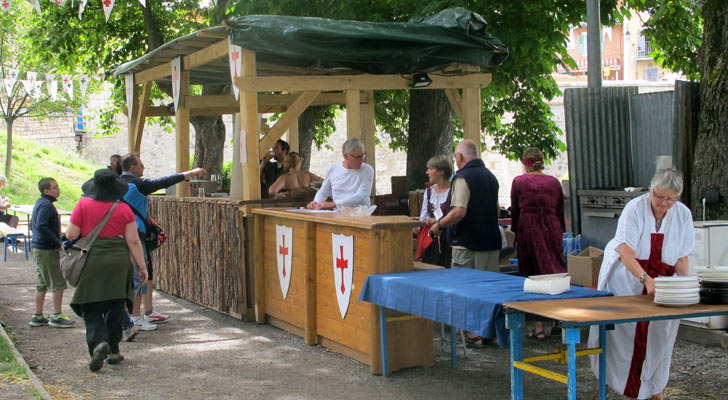 La Taverne jardin Chanoine Motte