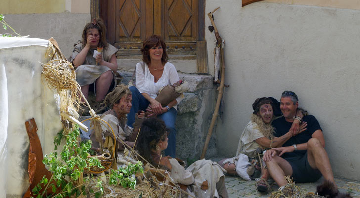 Dans le campement des Gueux 