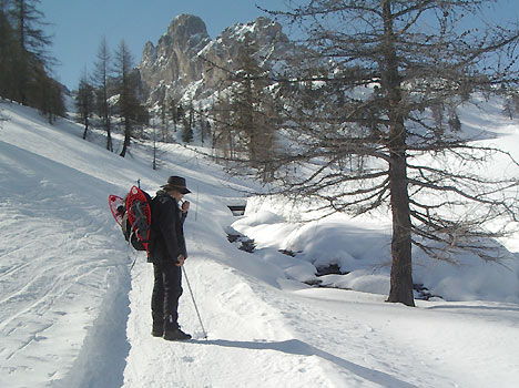 Chemin allant vers le refuge du Chardonnet